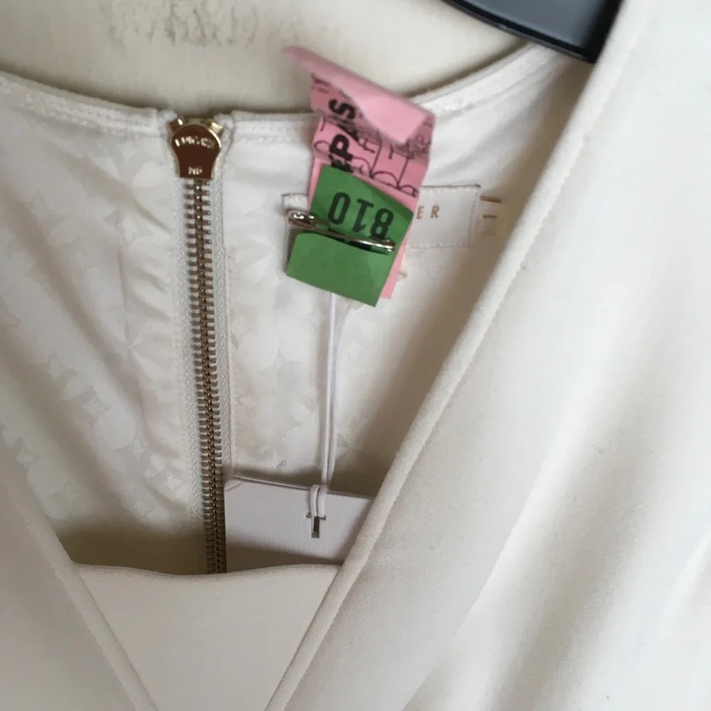 NWT Ted Baker Fitted White Dress - Picture 6 of 6